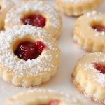 Biscuits sablés fourrés