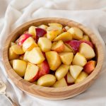 preparation_fruits_pour_gateau_amandes