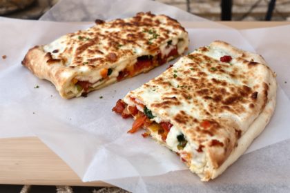 Calzone napolitain coupé