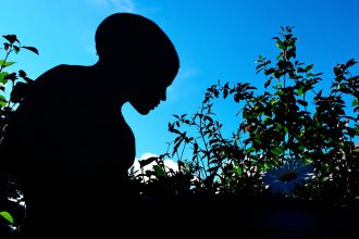 Jardinage_silhouette