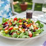 salade_mediteranneenne_table_exterieure