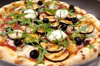 Pizza_poêle_méditerranéenne