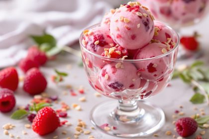 Verrine de Glace Coco et Framboises
