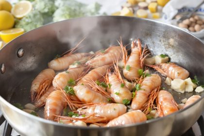 Crevettes_cuisinées_poêle