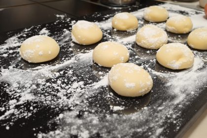 preparation_snickerdoodles_kitchen