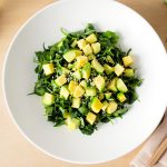 salade-fraicheur-table-bois