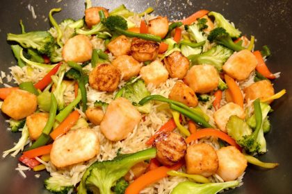 wok-riz-saute-saumon